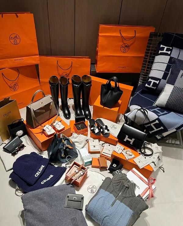 下陆区回收品牌鞋子